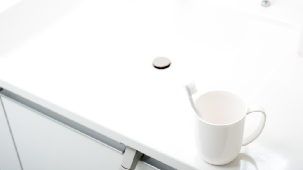 歯磨きのタイミングはいつが正解?食後・唾液・歯周病まで歯科医が解説